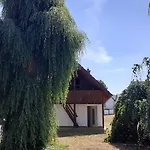 Wehretal - Auf Separatem Grundstueck * Langenhain (Werra-Meissner)