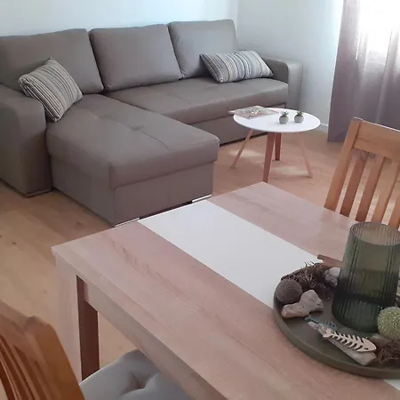 Wehretal - Auf Separatem Grundstueck *